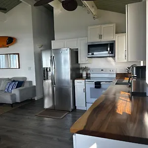  Holiday home Amazing Ocean View! United States