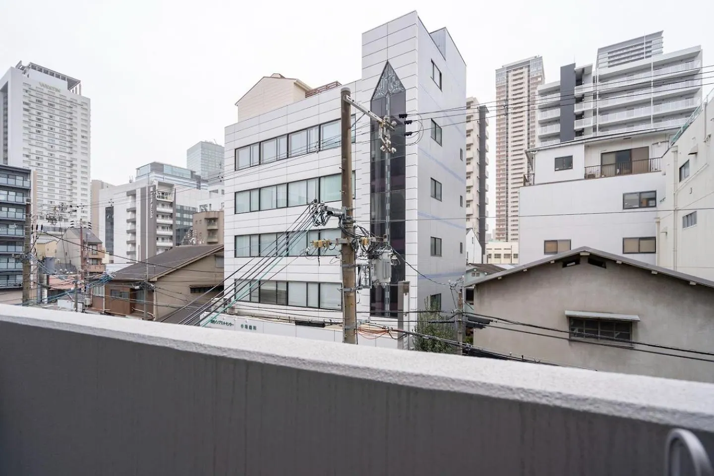 Shin-Umeda Central Hills Osaka 0*,  Japan