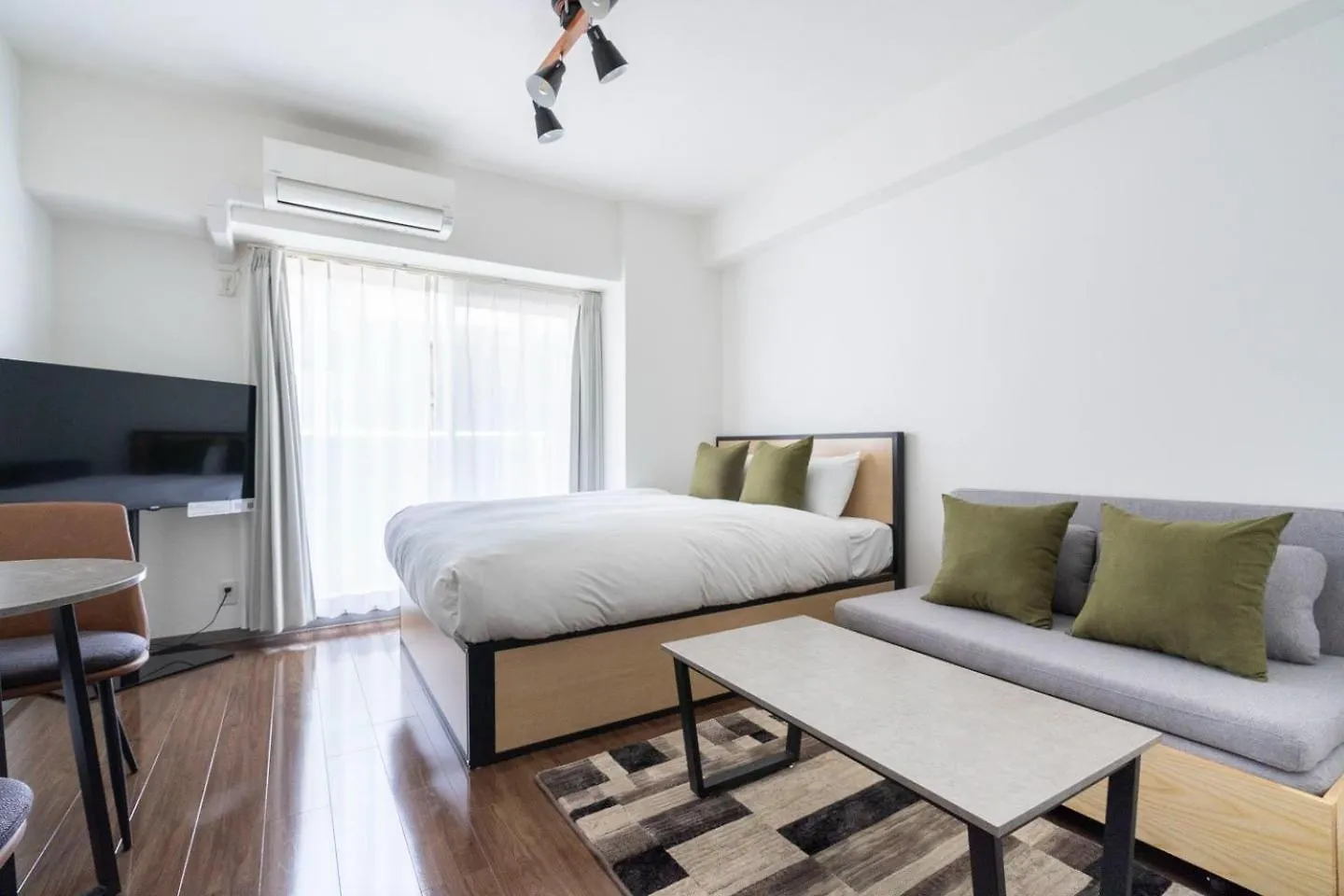 Shin-Umeda Central Hills Osaka Apartment